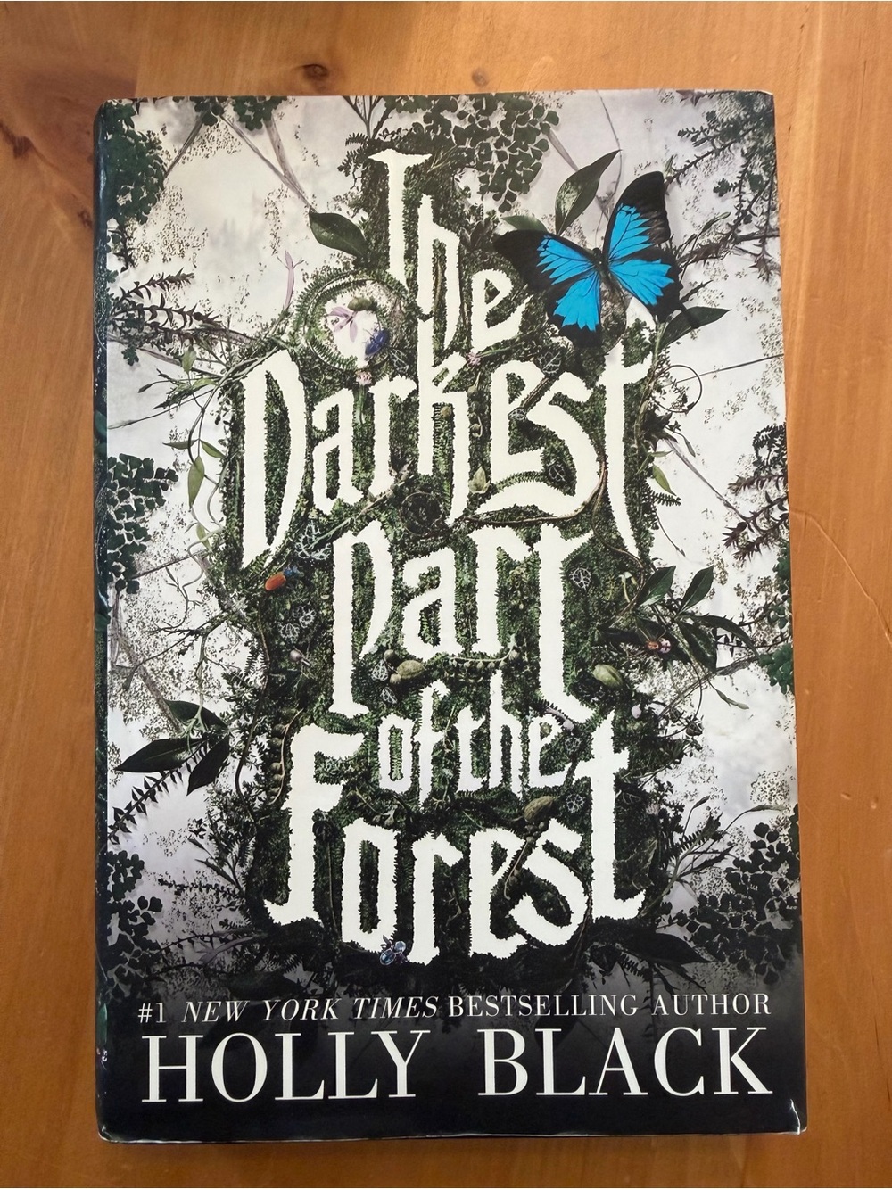 📚Any 3 Books for $24 | Create Your Bundle! 📚 The Darknest Part of the Forest